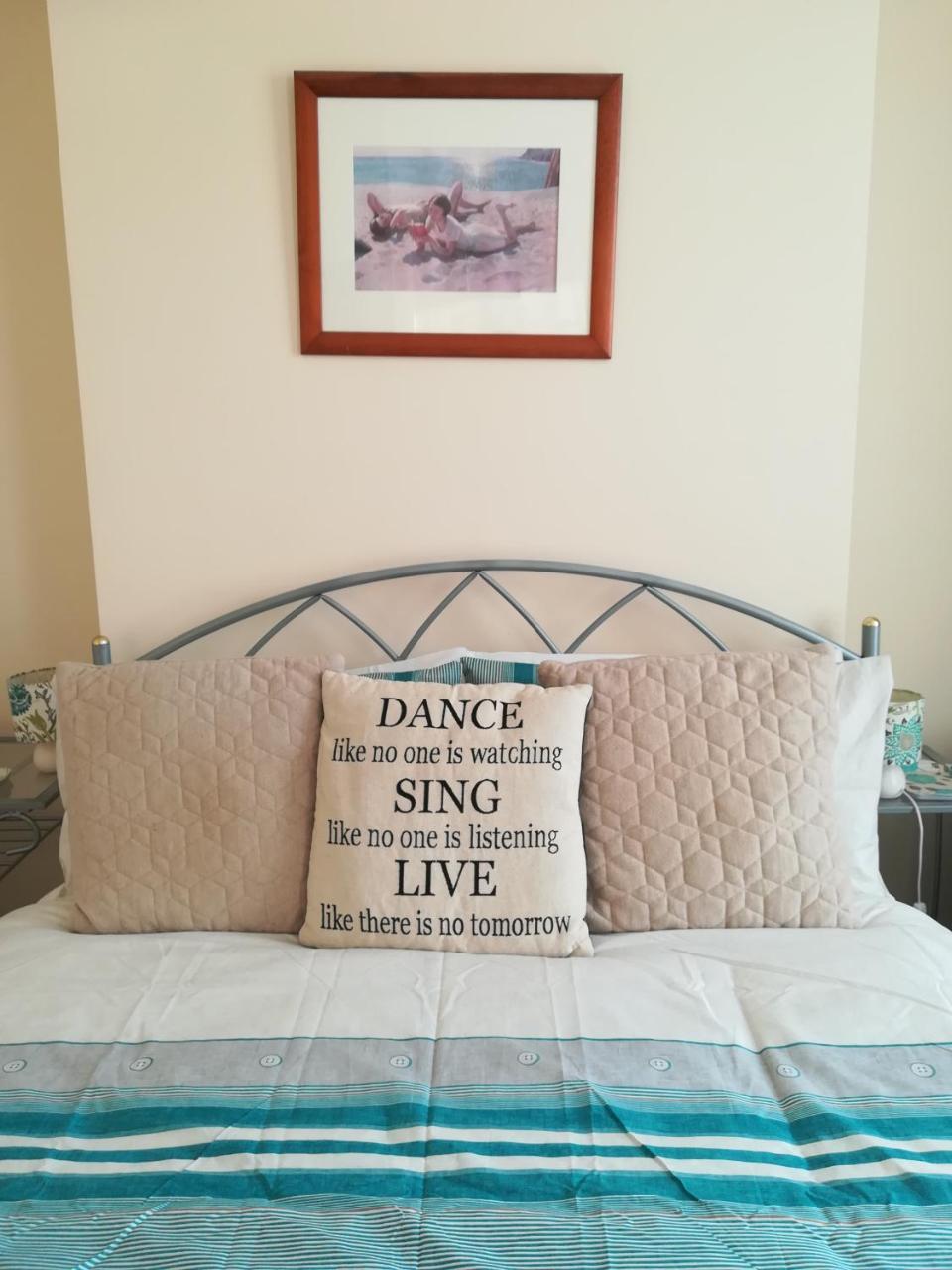 Crestwell House Bed & Breakfast Eastleigh Bagian luar foto