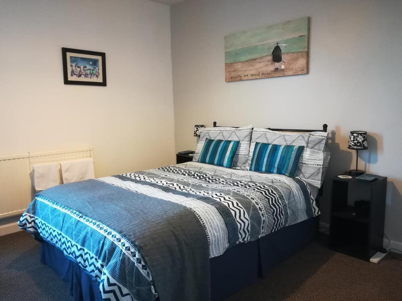 Crestwell House Bed & Breakfast Eastleigh Bagian luar foto